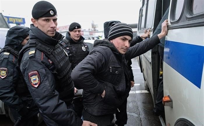 У миграционных рейдов в России появилась новая опция